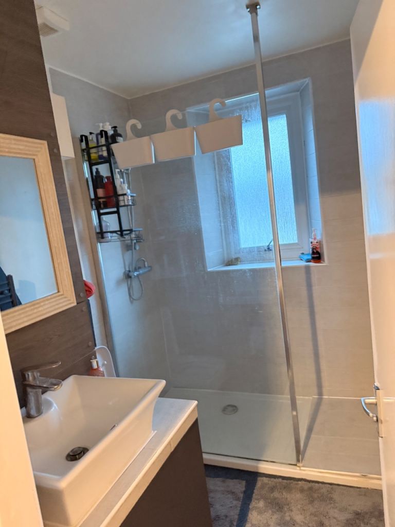 Double room for rent / Pokój do wynajęcia