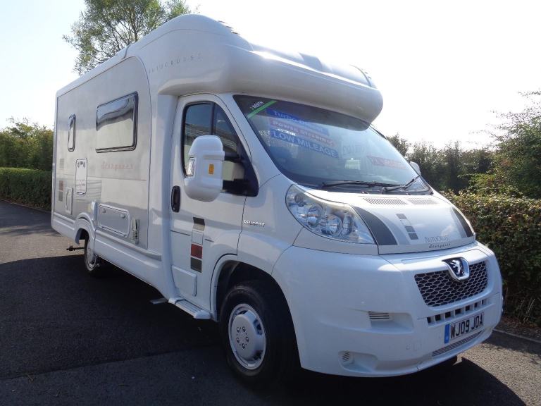 Autocruise Stargazer 2.2 HDi Peugeot boxer 2 berth  DIESEL MANUAL 2009/09