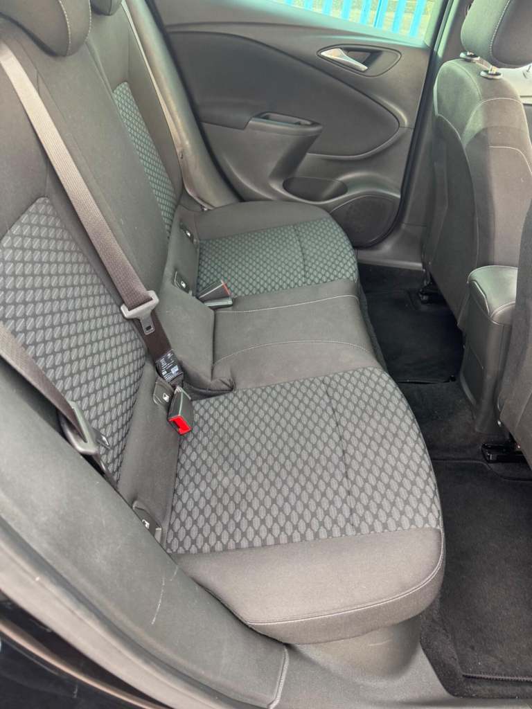 VAUXHALL ASTRA 1.6 CDTi ecoTEC BlueInjection Tech Line Nav 2019