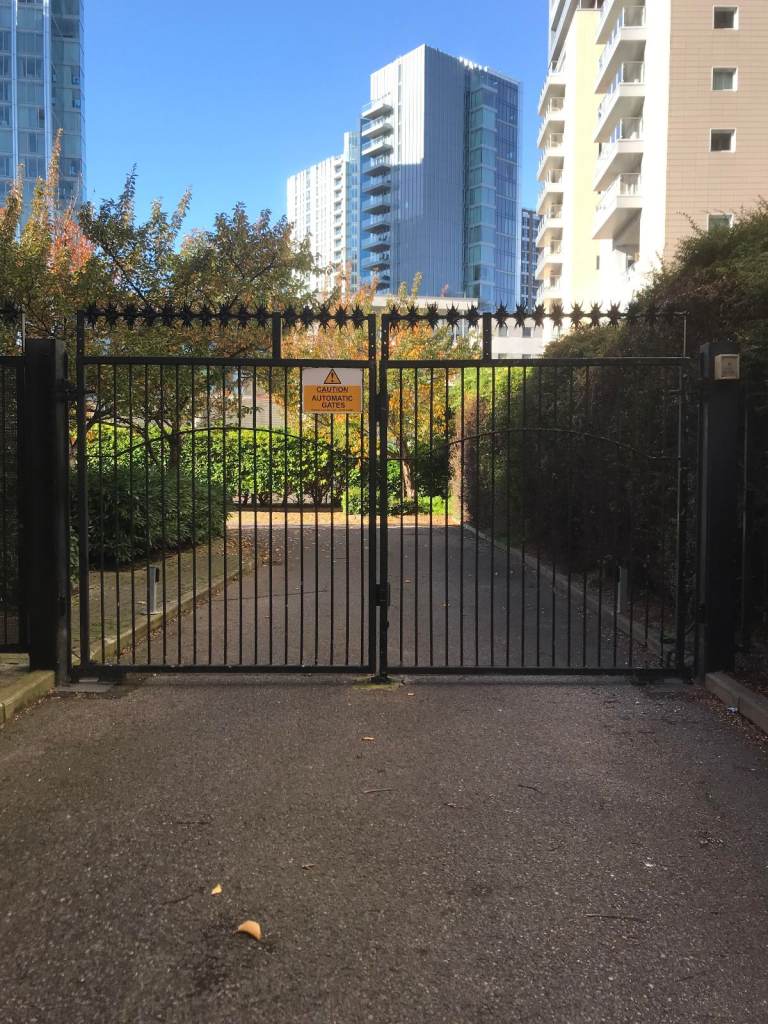 Secure Gated Car Parking Space - E1 Aldgate East - Borders Congestion Zone
