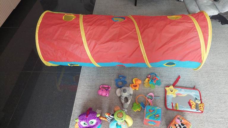 Free used toys ,2 of them musical, batteries included .