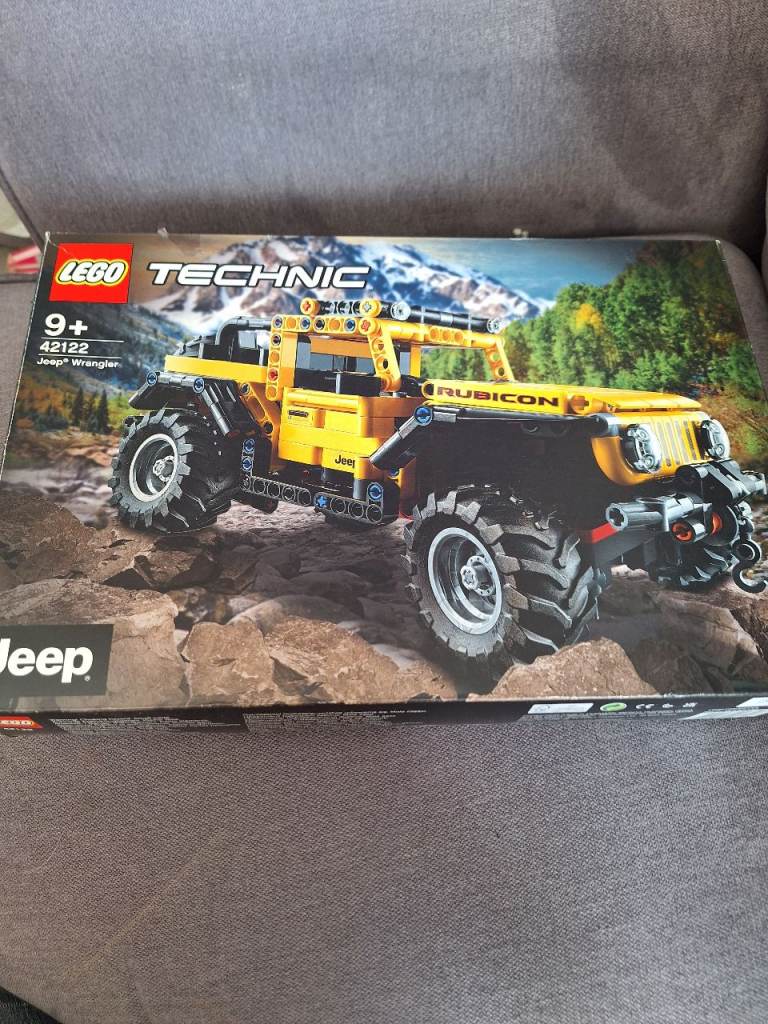 Lego jeep