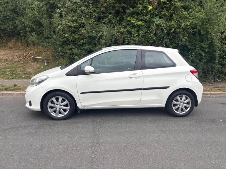 2012 Toyota Yaris 1.4 D-4D TR Euro 5 3dr Diesel