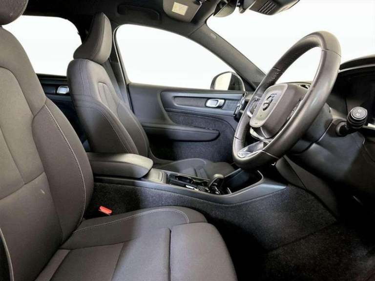 2022 Volvo XC40 Recharge 69kWh Core Auto 5dr Automatic SUV Electric Automatic