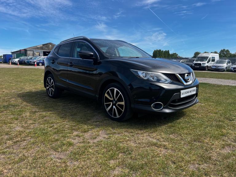 2016 Nissan Qashqai 1.2 DIG-T Tekna SUV 5dr Petrol XTRON 2WD Euro 6 (s/s) (115