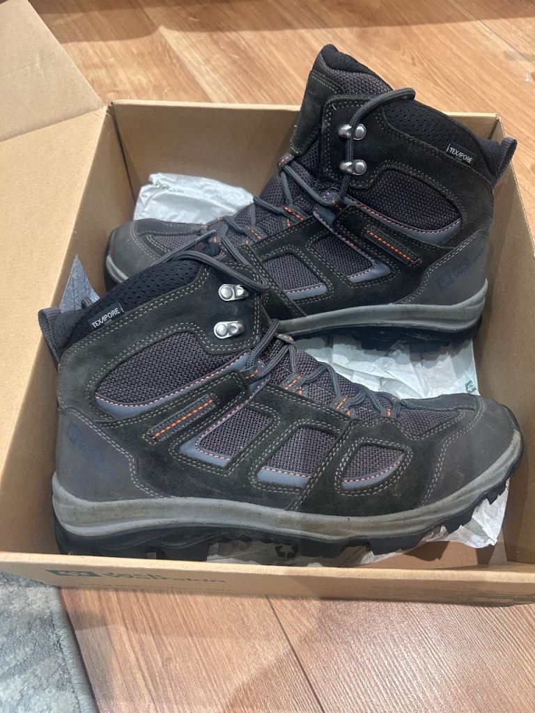 Hiking Boots - JackWolfskin - Size 10