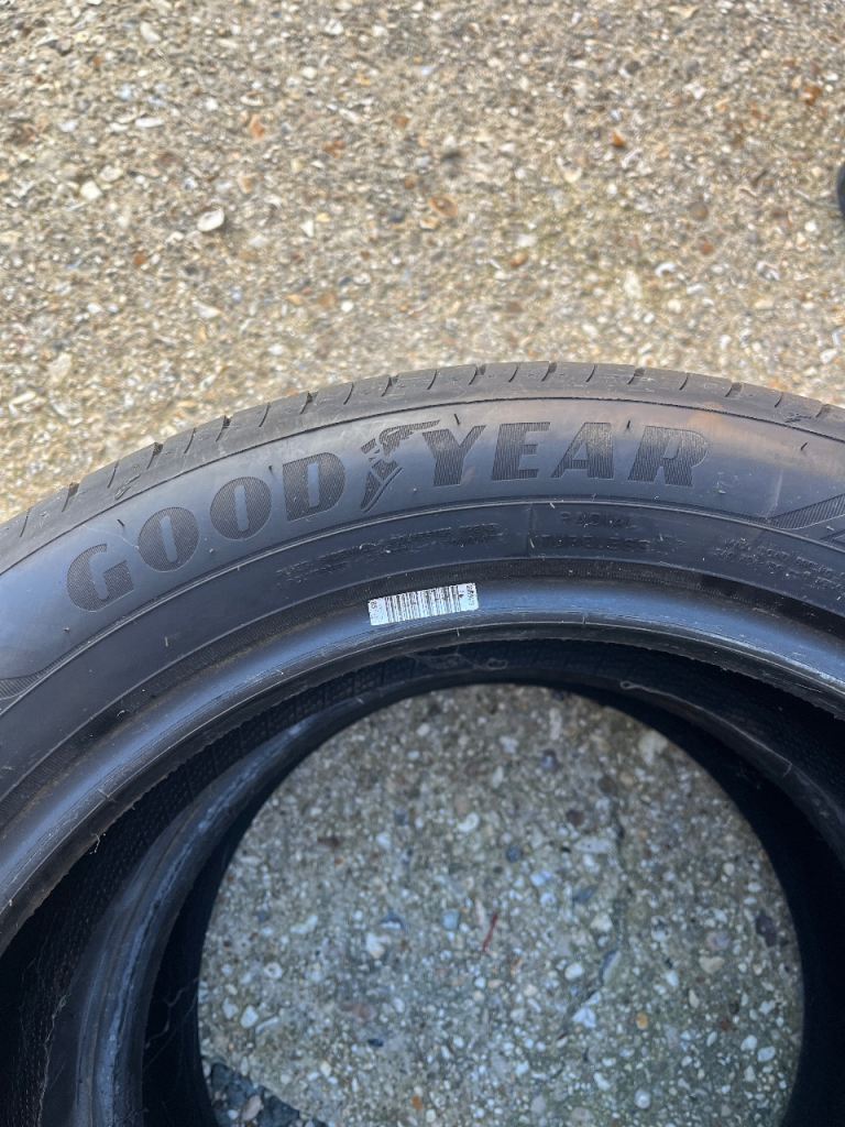 2 Goodyear tyres