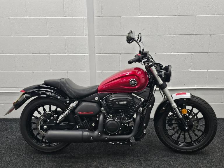 KEEWAY RKV125C ** LEARNER LEGAL - DIGITAL DISPLAY - JUNE 27 MOT **