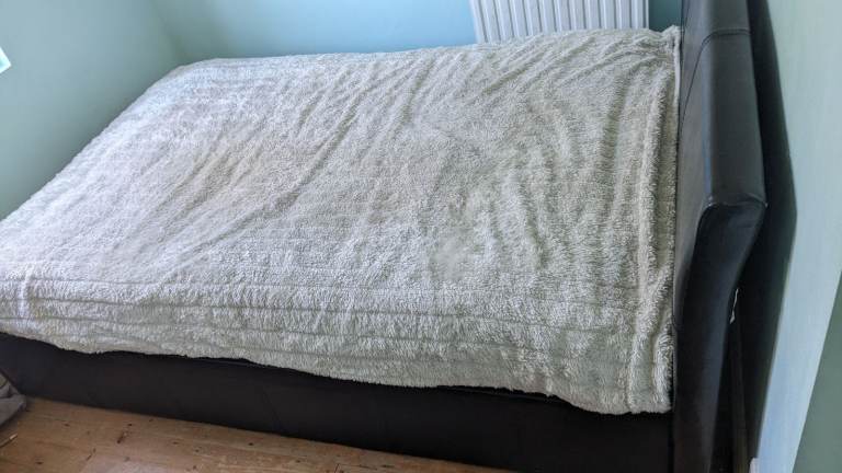 Bargain Small Double (4 ft) Ottoman Bed with Mattress - £50 ono