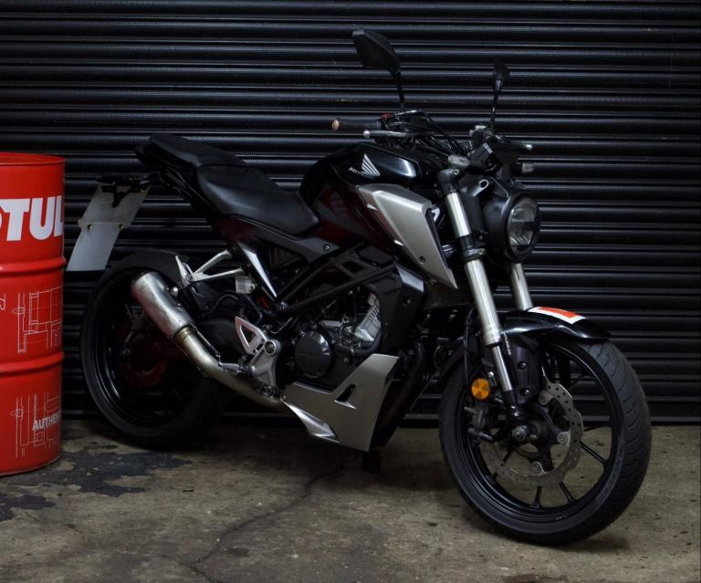 Honda CB125R NOT CBR125 CBF 125 CB125F `
