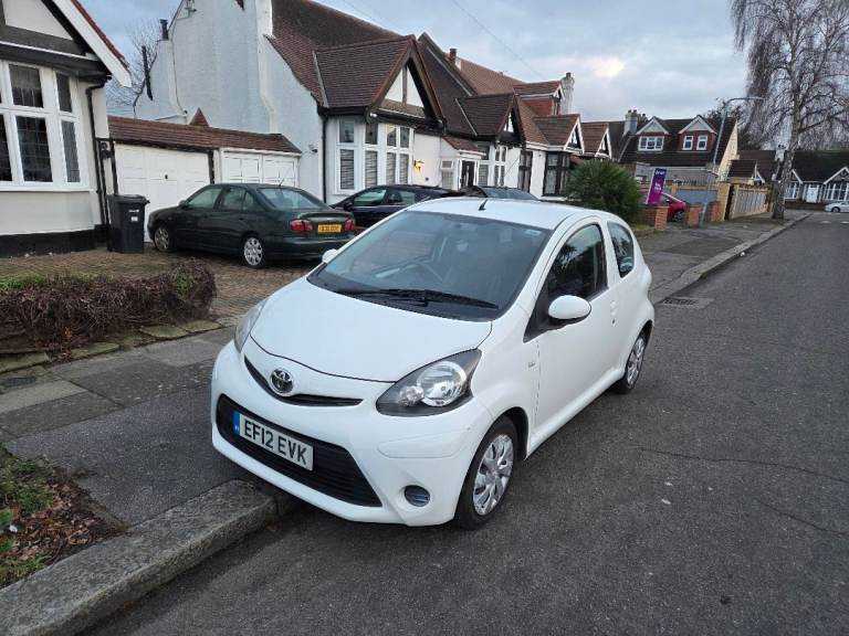 Toyota, AYGO ICE, Hatchback, 2012, Manual, 998 (cc), 3 doors