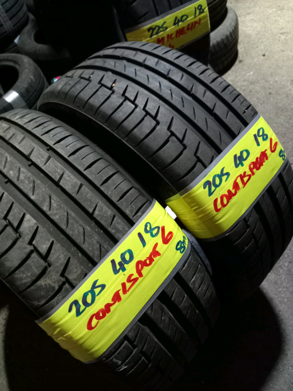 Matching pair 205 40 18 contispoty6 tyres as new £100 pair fits & bal 
