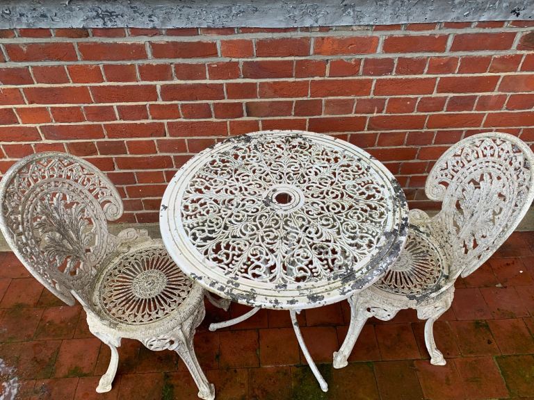 Garden furniture 