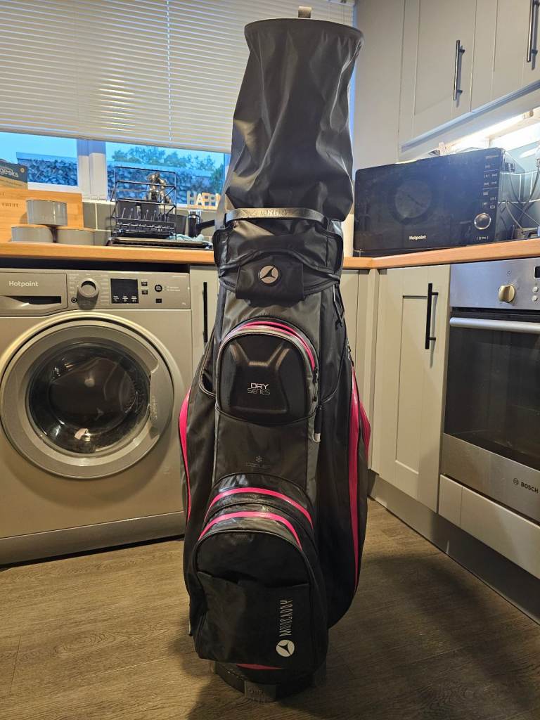 Motocaddy dry series cart bag