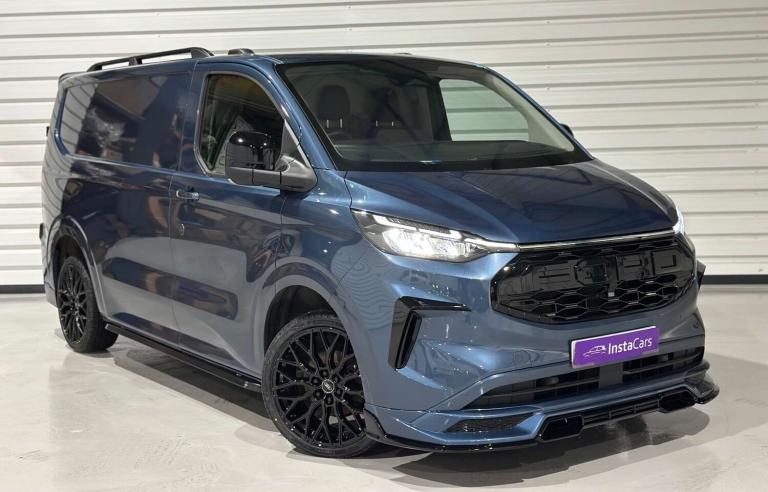 2024 Ford Transit Custom 2.0 EcoBlue 136ps H1 Van Limited PANEL VAN DIESEL Manual