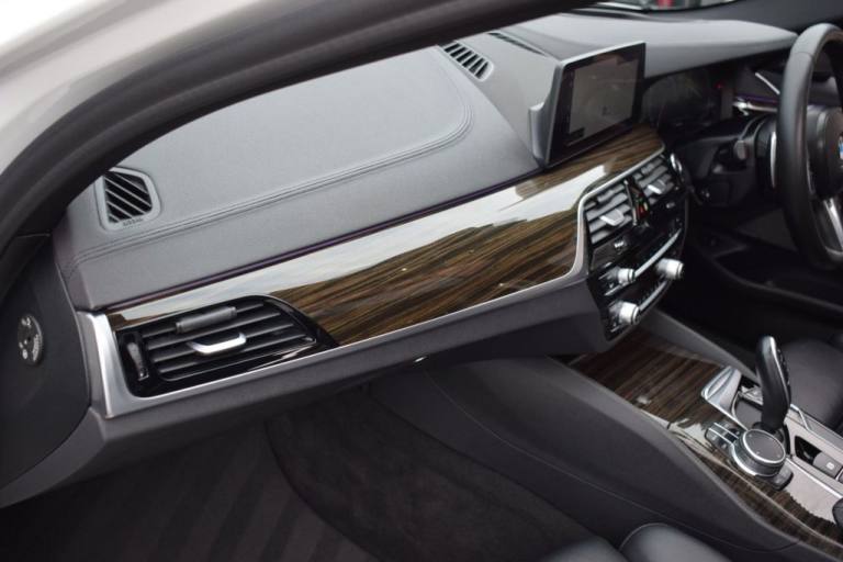 2018 Y BMW 5 SERIES 3.0 530D M SPORT TOURING 5DR DIESEL AUTO EURO 6 (S/S) (265 P