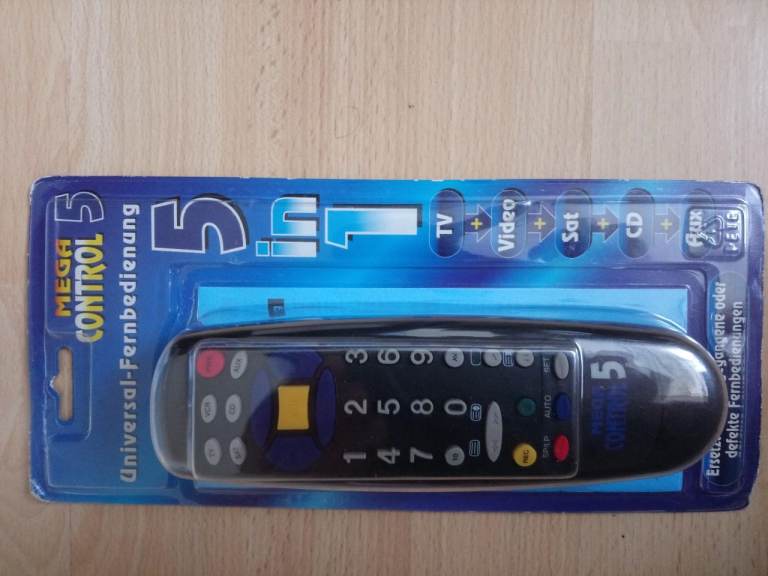 Mega Control 5 in 1 Universal Remote Control – New in Packaging