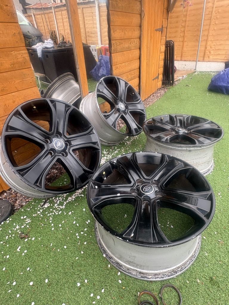 Land Rover 20inch alloy set (with T5 and T6 conversion kit)