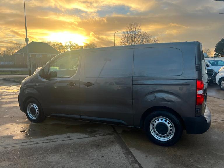 2018 Citroen Dispatch 1.6 BlueHDi 1000 Enterprise M Panel Van 6dr Diesel Manual FWD 2 Euro 6 (s/s...