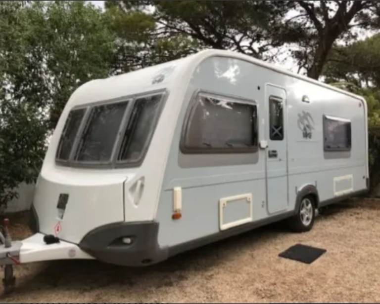 Caravan sited at villamar bernidorm 