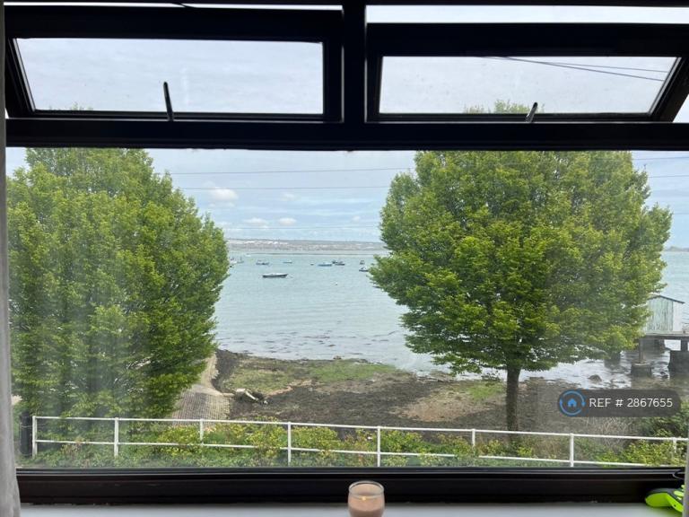 Studio flat in Priory Road, Gosport, PO12 (#2867655)