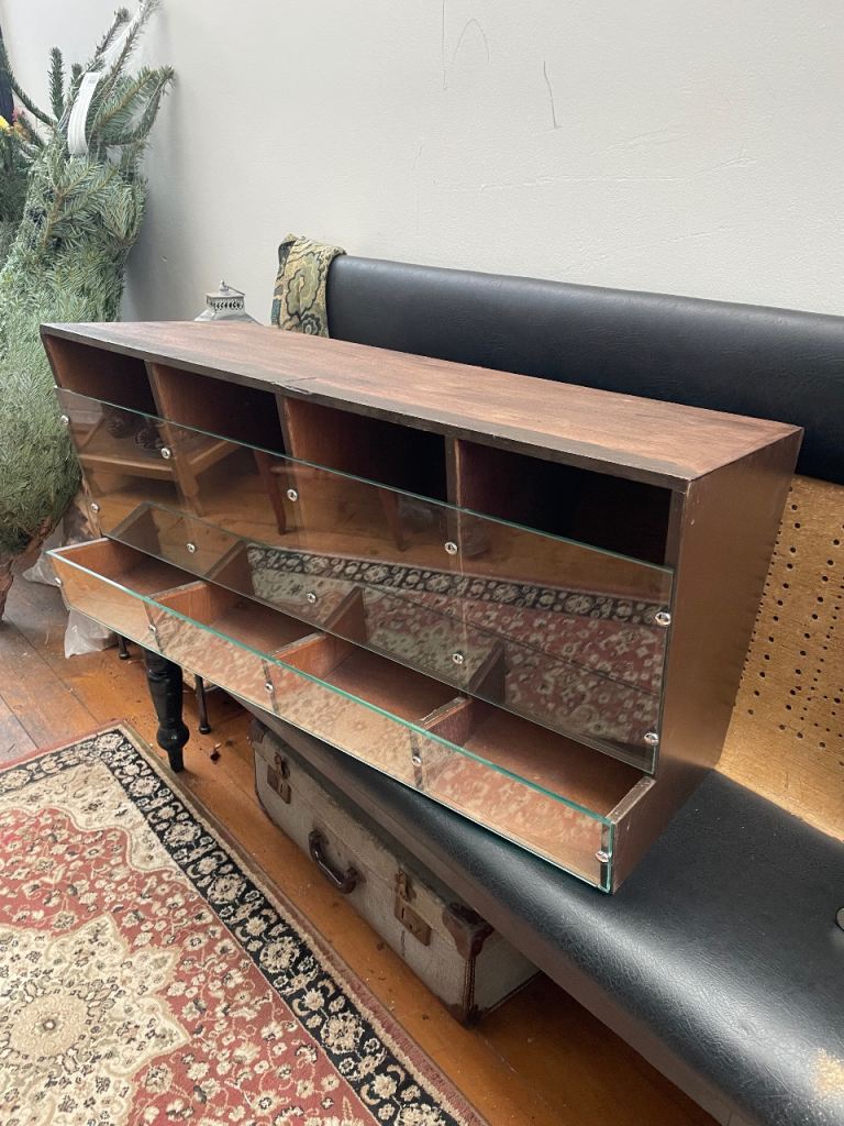 Coffee Shop cafe sweet display storage unit garage