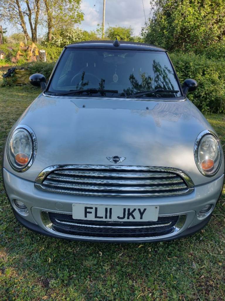 Mini, CONVERTIBLE, Convertible, 2011, Manual, 1598 Diesel, 2 doors. Long Mot. New tyres. VGC