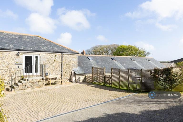 3 bedroom house in Treweege Barton Banrns, Truro, TR3 (3 bed) (#2897787)