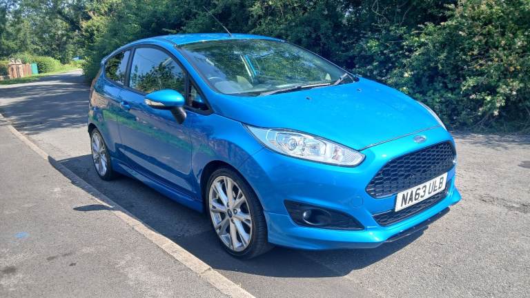 Ford, FIESTA, Hatchback, 2013, Manual, 1560 (cc), 3 doors