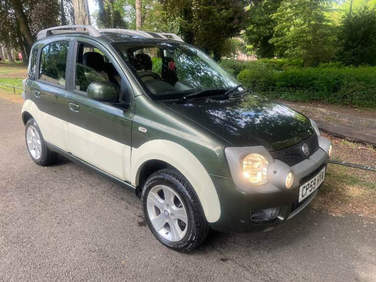 FIAT PANDA CROSS M-JET 1.3 DIESEL 4X4 EDITION. 5 SPEED MANUAL, ONLY 26586 MILES, ONE FORMER KEEPER,