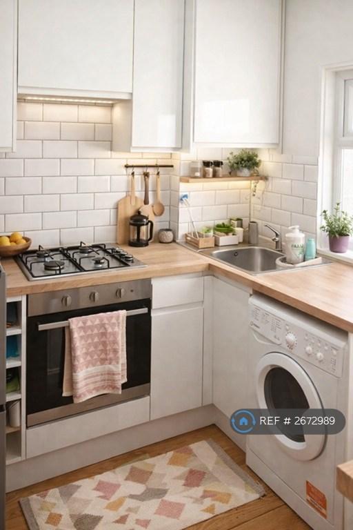 2 bedroom flat in Elmdale Road, London, N13 (2 bed) (#2672989)