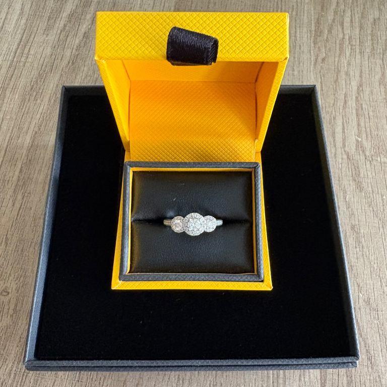 18ct White Gold Three Stone Engagement Ring