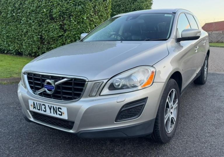 2013 VOLVO XC60 2.4 D5 SE LUX NAV AWD AUTO S/HISTORY CAMBELT DONE! LOVELY 4X4!