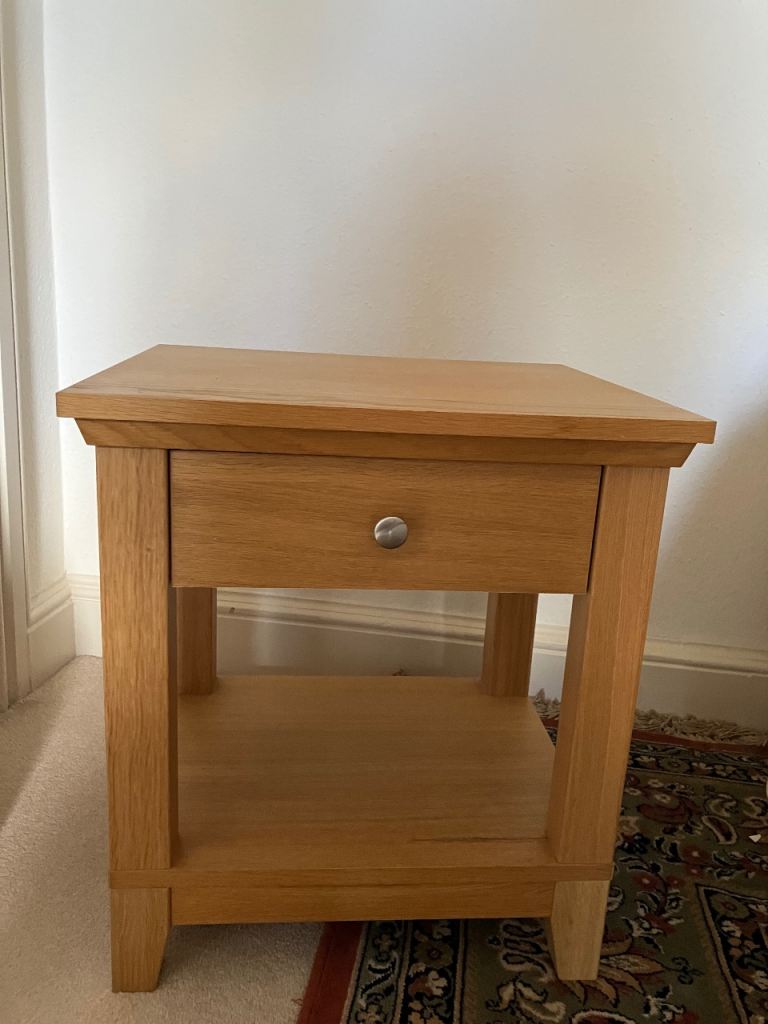 Bedside table x2