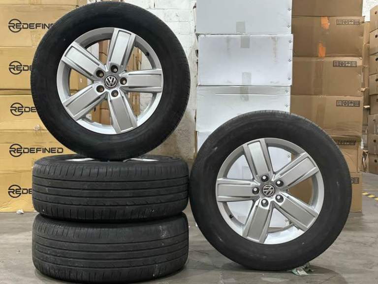 18" Genuine VW Amarok Manaus Alloys & Tyres 2H6601025B 5X120