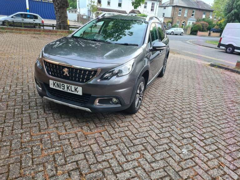 2019 Peugeot, 2008, Hatchback, Manual, 1199 (cc)Petrol , 5 doors in South East London