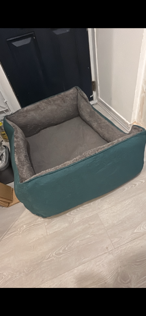 Top Quality dog bed with goodies/extras 
