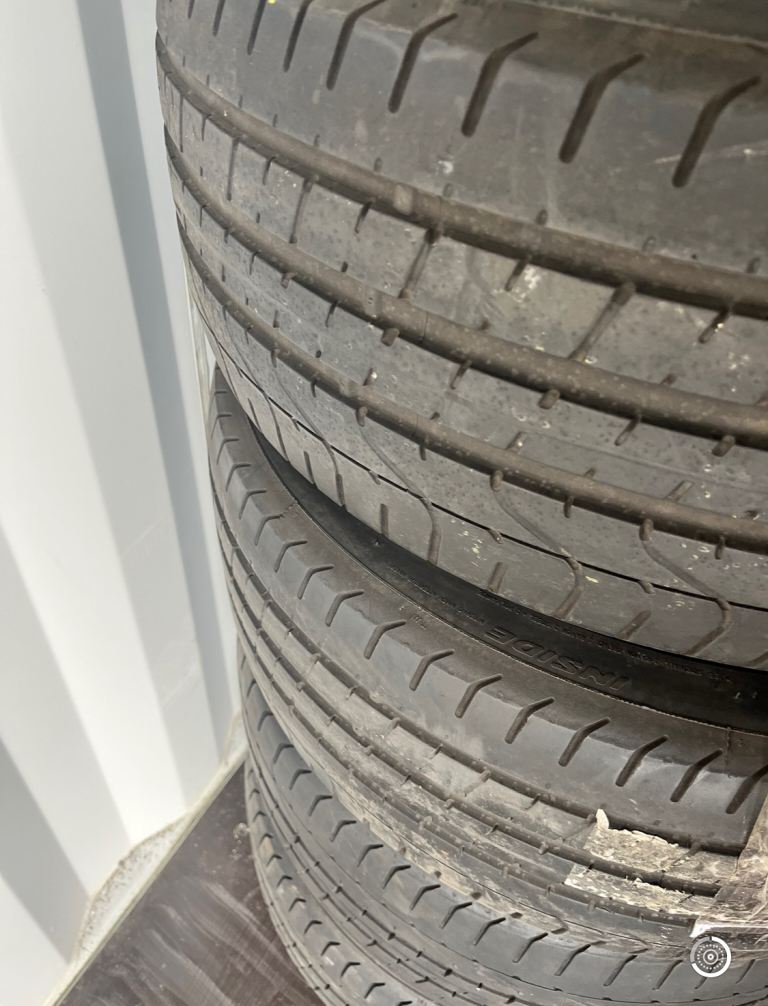 Pirelli P Zero tyres 225/35/19 