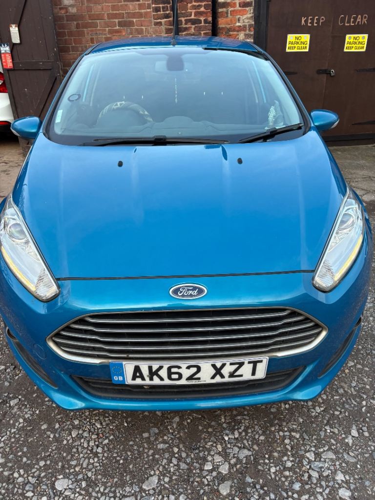 Ford, FIESTA, Hatchback, 2012, Manual, 998 (cc), 5 doors