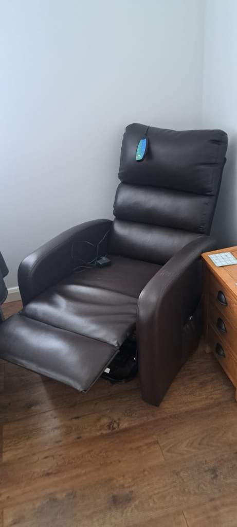 Reclining/heated/massaging chair 