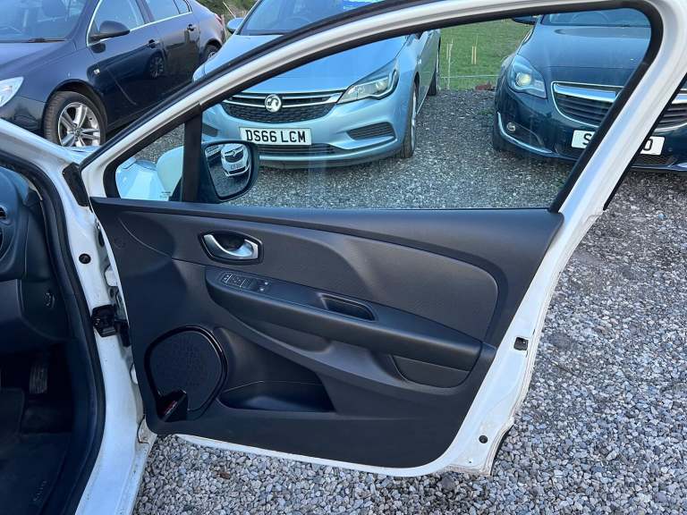 RENAULT CLIO 1.5 Dynamique Nav dCi 90 2017