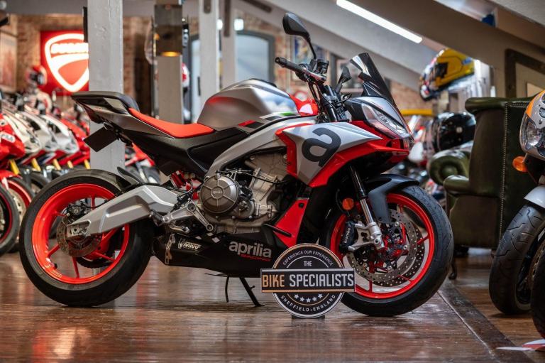 Aprilia Tuono 660 *Mivv Exhaust System*