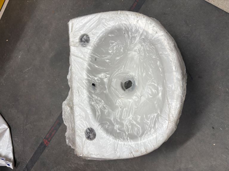 Armitage Shanks basin sink