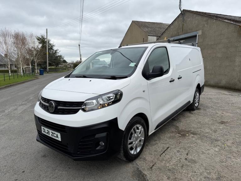 VAUXHALL VIVARO 1.5 Turbo D 2900 Dynamic 2021
