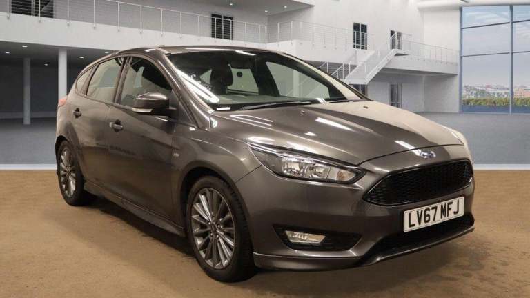 2017 Ford Focus 1.0T EcoBoost ST-Line Auto Euro 6 (s/s) 5dr HATCHBACK Petrol Automatic