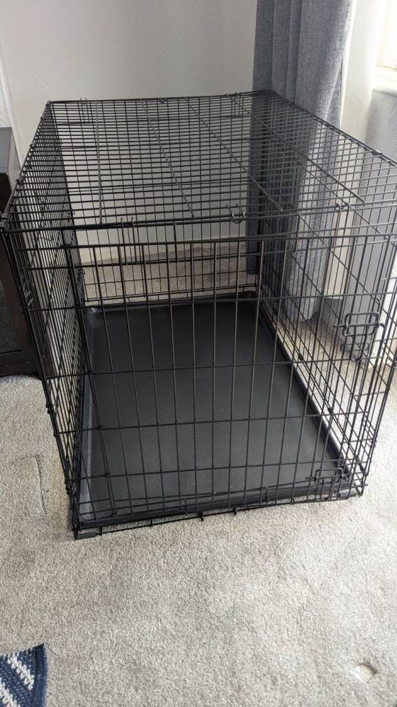 Dog crate