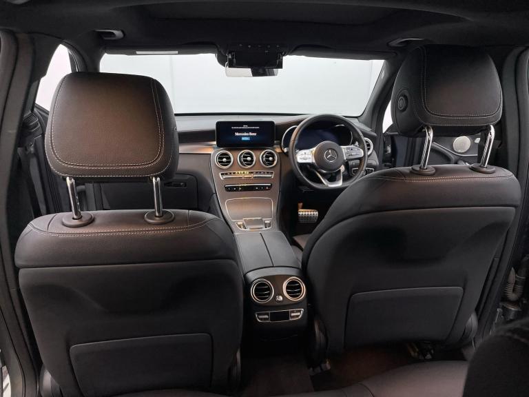 2021 Mercedes-Benz GLC 2.0 GLC300d AMG Line (Premium Plus) SUV 5dr Diesel G-Tronic+ 4MATIC Euro 6...