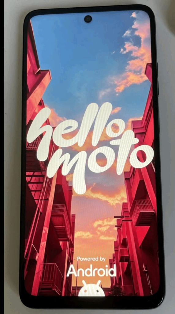 Moto G05 Nearly New unlocked dual Boxed Warranty 