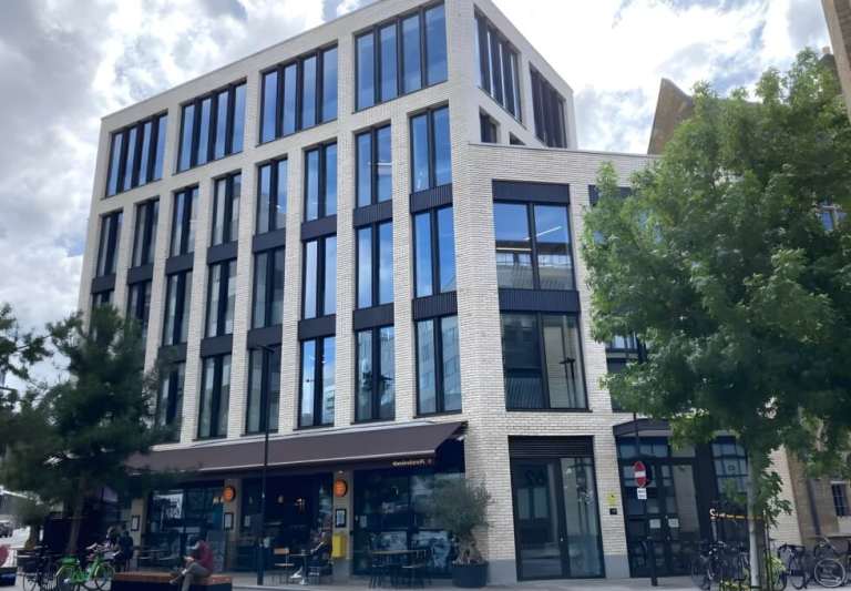 Private Serviced Offices to Rent in Shoreditch EC2A - 30 Person Office
