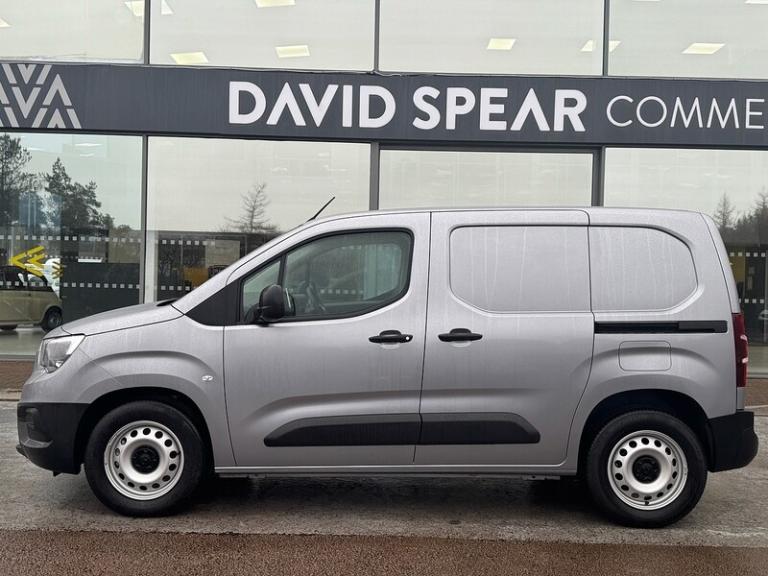 2024 Vauxhall Combo 2300 100kW Prime 50kWh H1 Van Auto PANEL VAN ELECTRIC Automatic